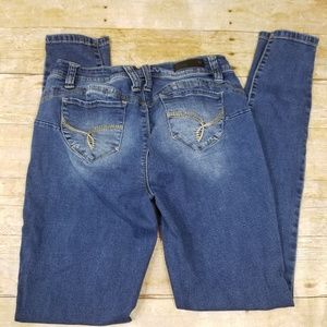 Wanna Betta Butt Skinny Jeans